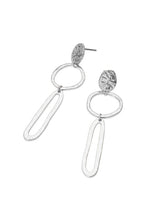 Load image into Gallery viewer, Hammered Metal Ring & Oval Link Earrings