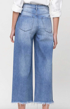 Load image into Gallery viewer, Wide Leg Distressed Jeans