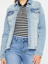 Load image into Gallery viewer, Light Denim Frayed Hem Trucker Jacket