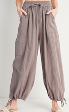 Load image into Gallery viewer, Harem Jogger Pants