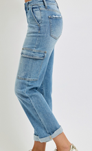 Load image into Gallery viewer, Light Denim High Rise Straight Leg Crop Jeans
