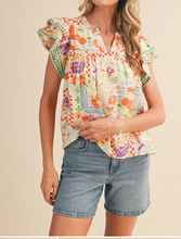 Load image into Gallery viewer, Floral Flutter Sleeve Top
