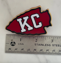 Load image into Gallery viewer, KC Arrowhead Hair Clip