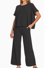 Load image into Gallery viewer, Everyday Shirt & Pants Set
