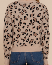Load image into Gallery viewer, Animal Print Sweater