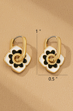 Load image into Gallery viewer, Black & White Floral Huggie Earrings