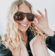 Load image into Gallery viewer, Tortoise & Black Lens Oversized Aviator Sun Glasses