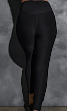 Load image into Gallery viewer, Black High Waisted Pleated Leggings