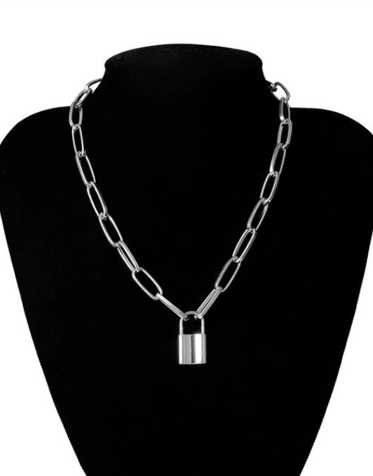 Link Chain w/ Padlock Necklace