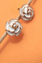 Load image into Gallery viewer, White Flower Pearl Post Earrings
