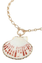 Load image into Gallery viewer, Seashell Pendant Necklace
