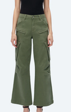 Load image into Gallery viewer, Green Cargo Wide Leg Pants
