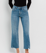 Load image into Gallery viewer, Slim Wide Long Crop Jeans
