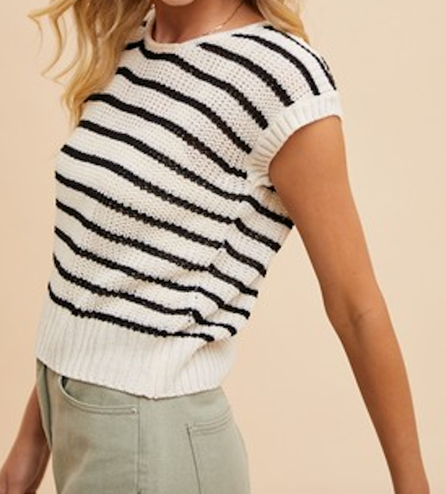 Cream Open Stitch w/ Black Stripes Sleeveless Sweater