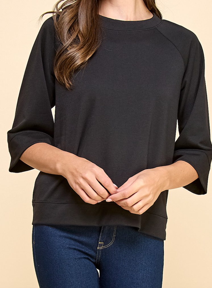 Black 3/4 Sleeve Casual Top/Sweatshirt Style