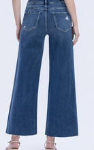 Load image into Gallery viewer, High Rise Wide Leg Raw Hem Jeans
