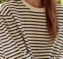 Load image into Gallery viewer, Cream &amp; Black Strip 3/4 Puff Sleeve Top
