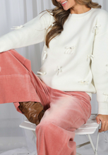 Load image into Gallery viewer, Cream Bow Sweater
