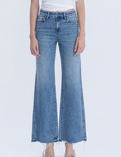Load image into Gallery viewer, High-Rise Slit Hem Flare Jeans
