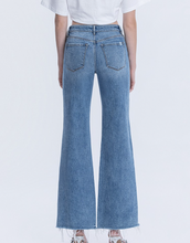 Load image into Gallery viewer, High-Rise Slit Hem Flare Jeans
