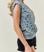 Load image into Gallery viewer, Gray Floral Sleeveless Sweatshirt
