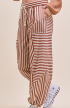 Load image into Gallery viewer, Pecan &amp; Cream Stripe Relaxed Pants
