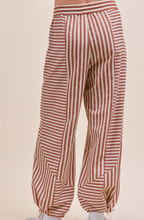 Load image into Gallery viewer, Pecan &amp; Cream Stripe Relaxed Pants

