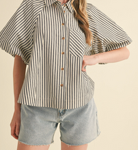 Load image into Gallery viewer, Blue &amp; White Stripe Bubble Sleeve Button Down
