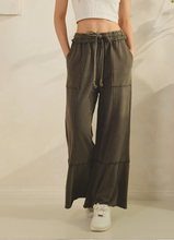 Load image into Gallery viewer, Ash Mineral Wash Terry Knit Pants
