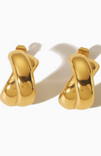 Load image into Gallery viewer, Double Cross Gold Earring
