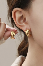 Load image into Gallery viewer, Double Cross Gold Earring
