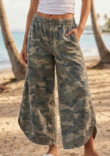 Load image into Gallery viewer, Camo Tulip Style Pants
