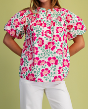 Load image into Gallery viewer, Fuchsia Floral Mix Blouse w/ Puff Short Sleeves
