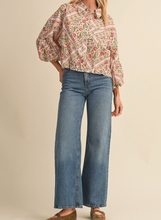 Load image into Gallery viewer, Floral Print Bubble Sleeve Top
