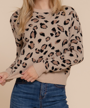 Load image into Gallery viewer, Animal Print Sweater
