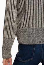Load image into Gallery viewer, Black Two-Tone Zip-Up Sweater
