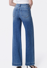 Load image into Gallery viewer, Full Length Wide Leg Jeans
