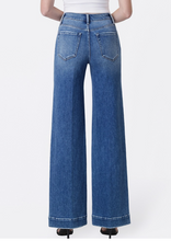 Load image into Gallery viewer, Full Length Wide Leg Jeans

