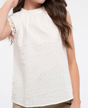 Load image into Gallery viewer, Dusty Pink Lace Sleeveless Shirt
