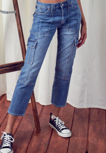 Load image into Gallery viewer, High Rise Cargo KanCan Jeans
