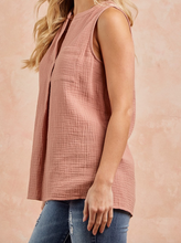 Load image into Gallery viewer, Dusty Rose Texture Sleeveless
