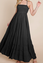 Load image into Gallery viewer, Black or White Boho Pleated Backless Maxi Dress
